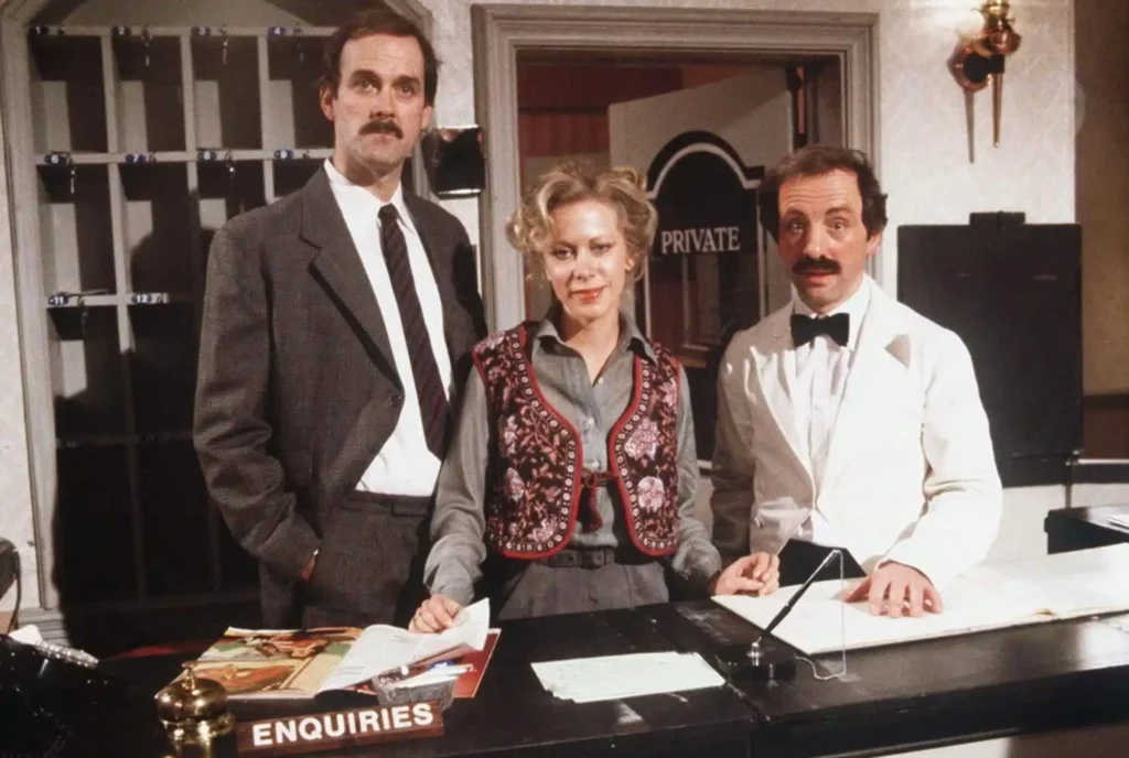 waczak szálló, fawlty towers