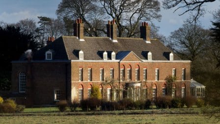 Prince George to be guarded by 50 armed officers 1