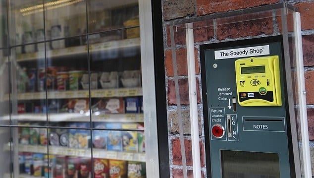 Komplett közért egy automatában 2