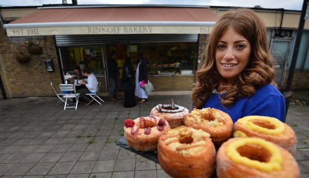 Croissant vagy fánk ... vagy mindkettő egyszerre? Az új szupersüti esete! 2
