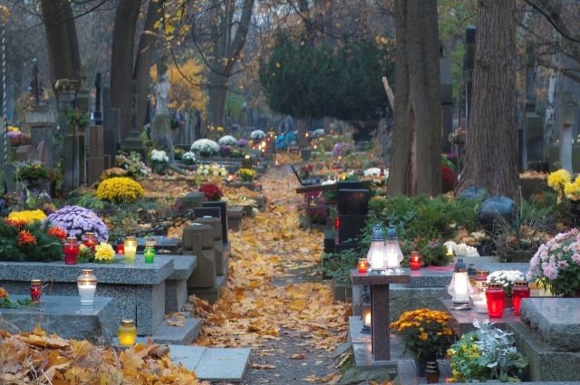 Remembering the deceased 2