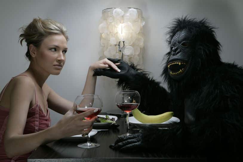Dos and Don’ts – Dining Etiquette Around the World 1