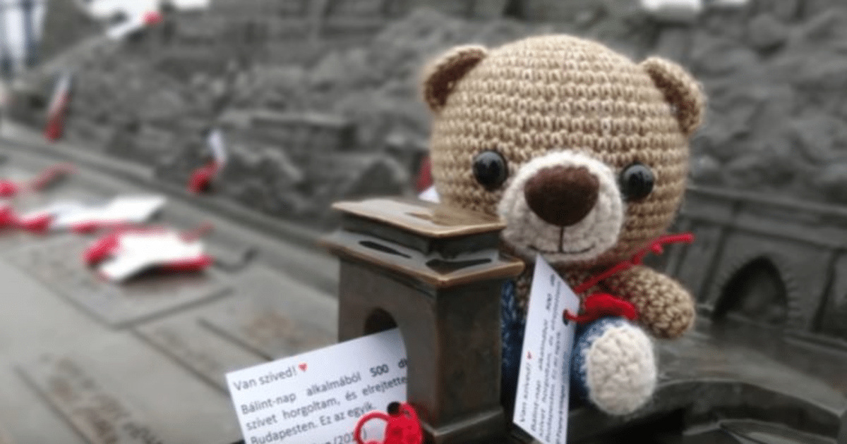 Teddy Bear Hunt around Budapest for Valentine’s Day 1