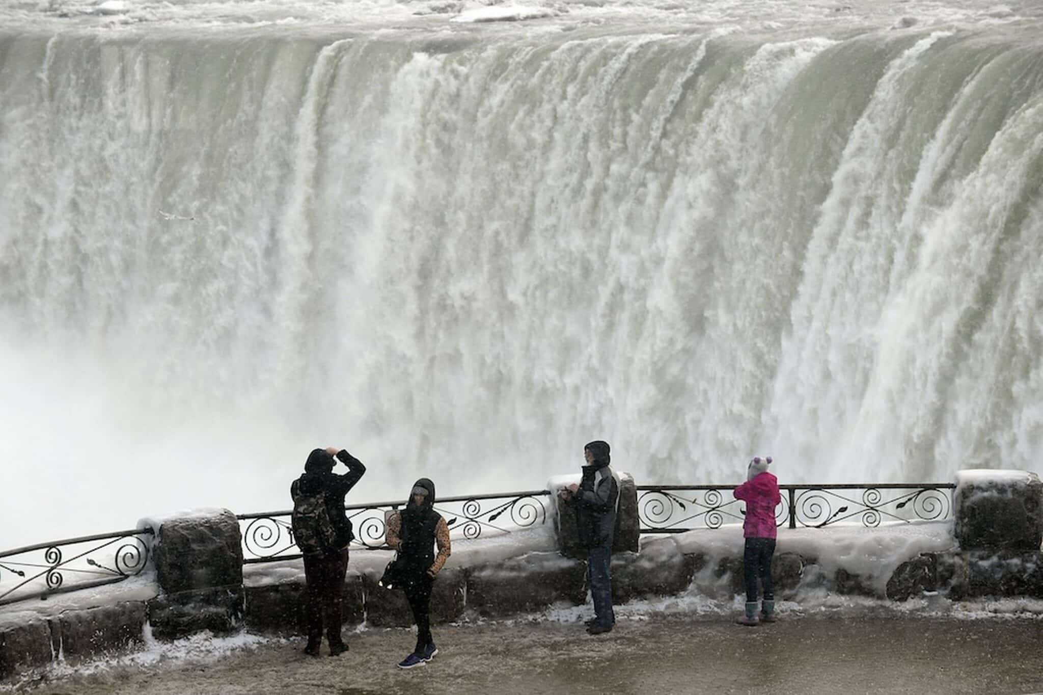 Befagyott a Niagara :o 2