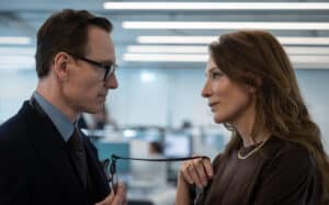 Fekete táska, Michael Fassbender